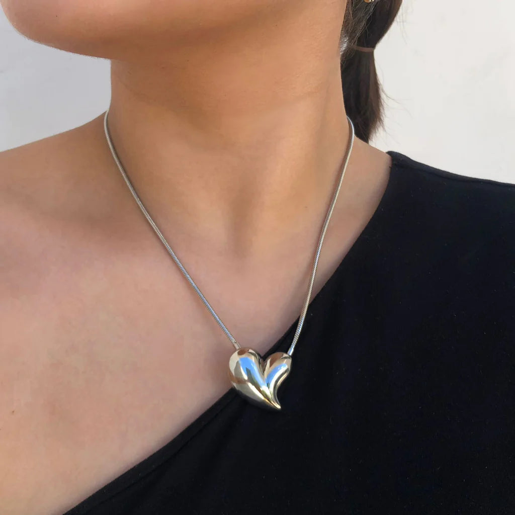 Collares