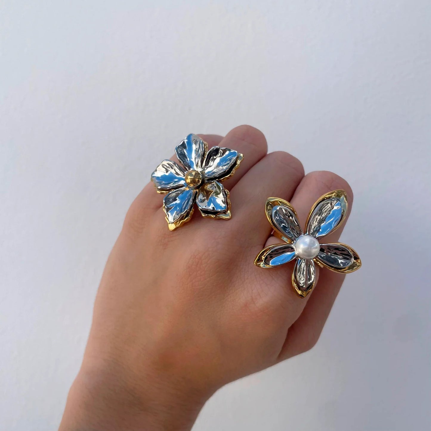 Anillo Flor Perla Gigante