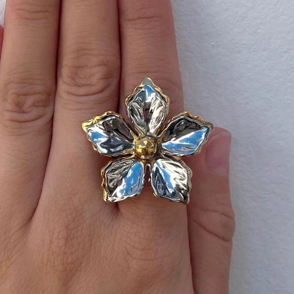 Anillo Flor Gigante