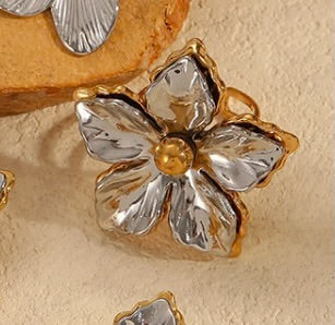 Anillo Flor Gigante