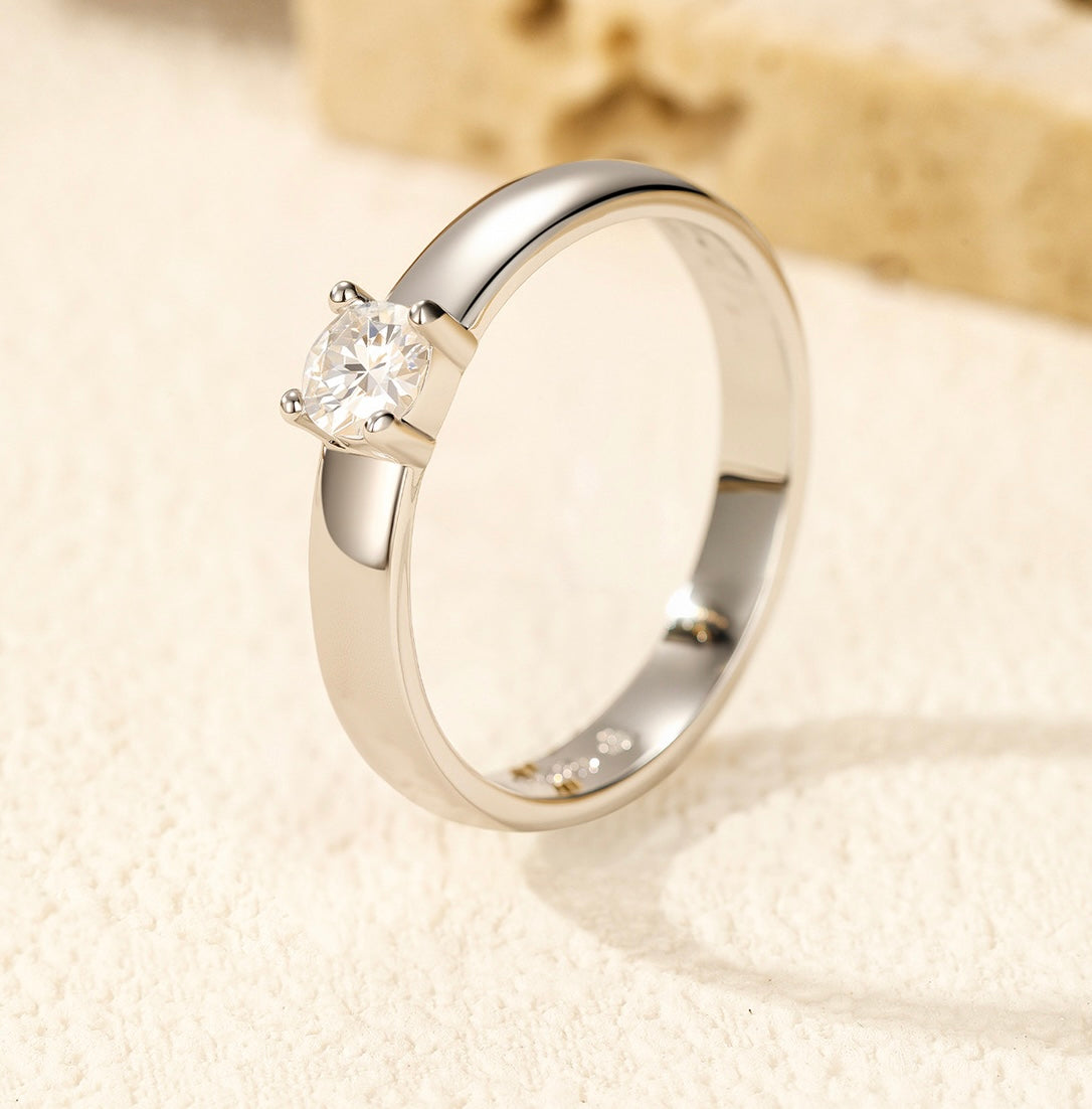 Anillo Solitario Aura Moissanita
