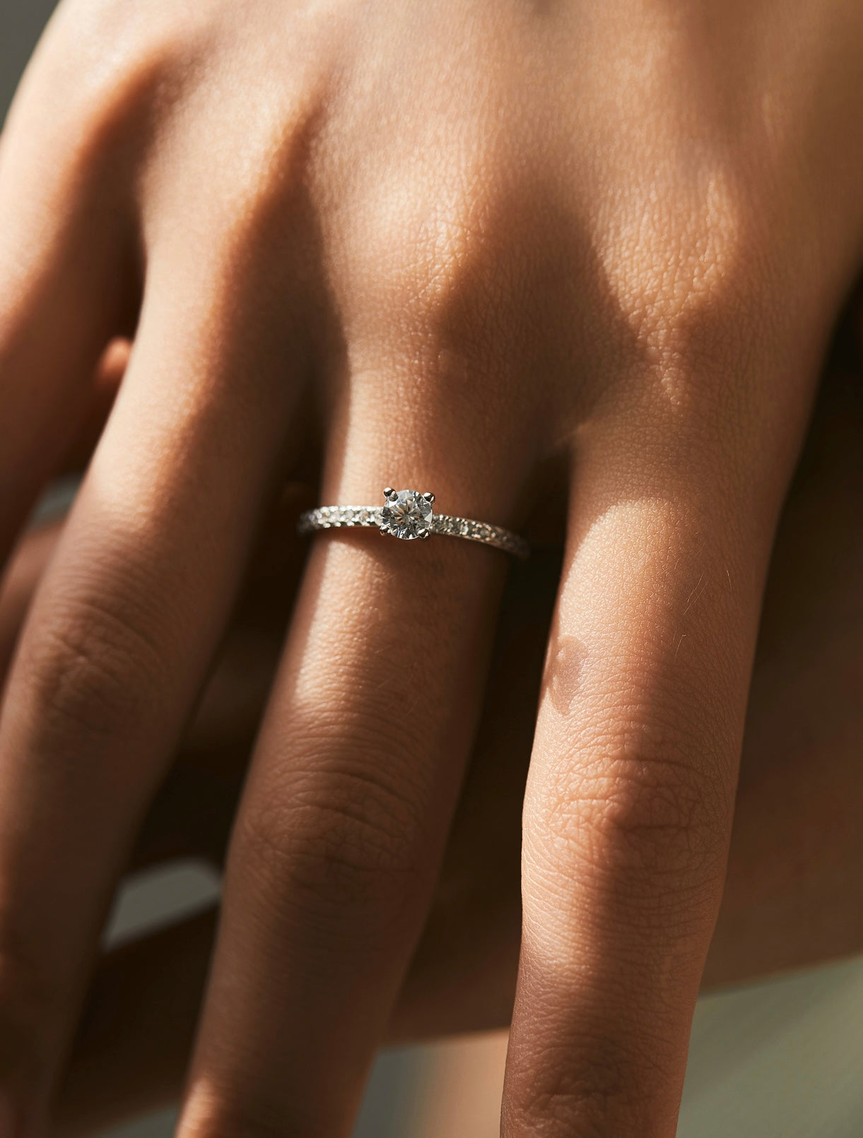 Anillo Stella Moissanita