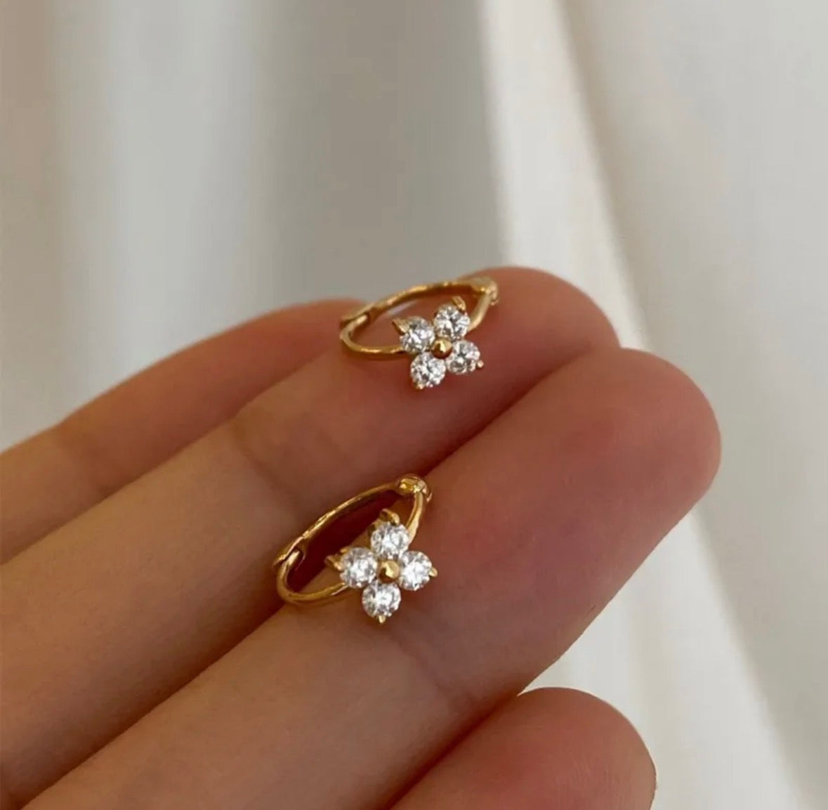 Arracadas mini flor