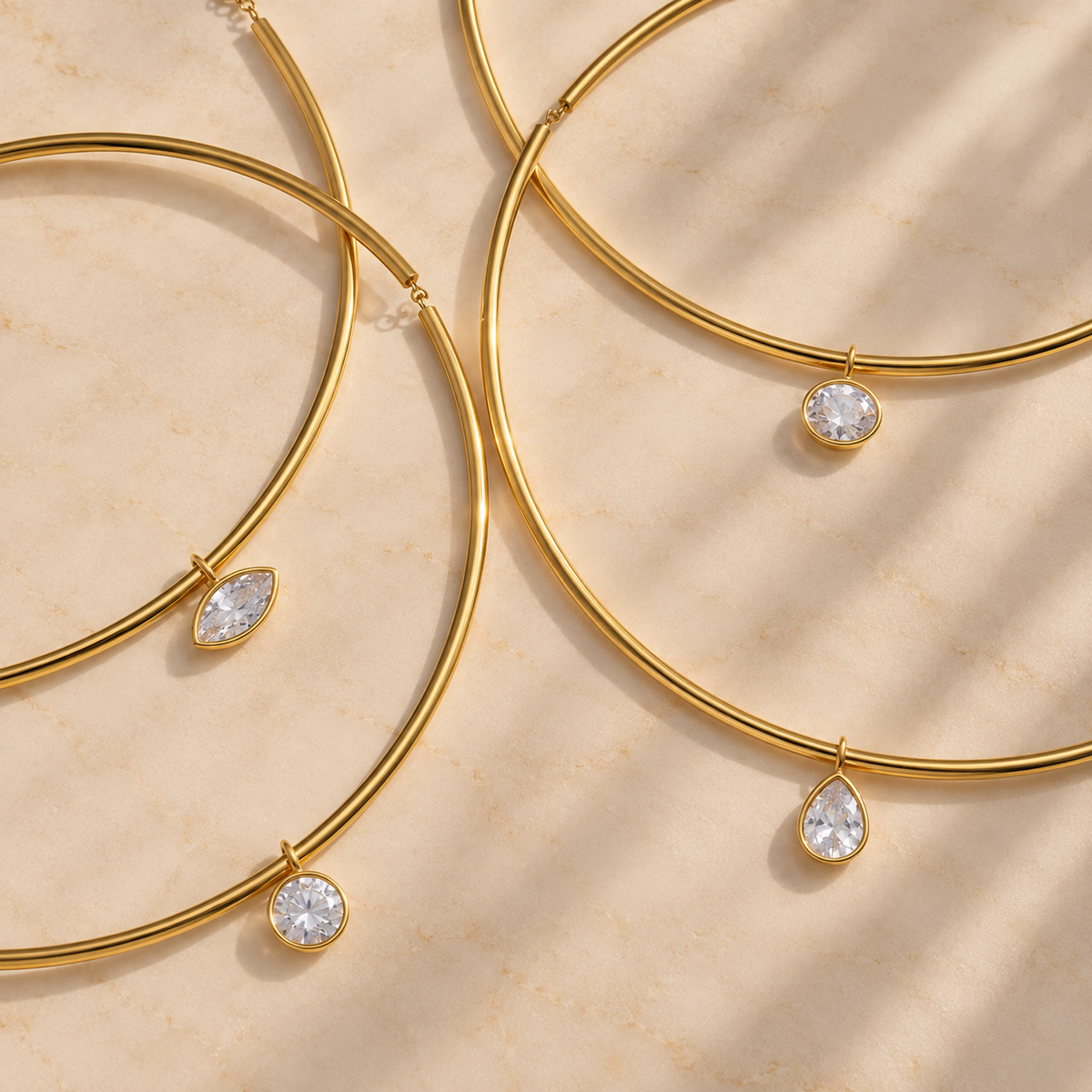 Choker semirigido corte oval